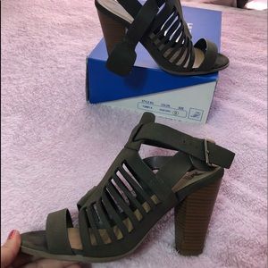 Strappy Chunky Army Green Heels